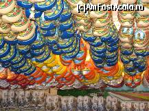 [P17] Saboți de lemn, mulți, mulți și colorați, atrag ochii turiștilor.  » foto by gettutza
 - 
<span class="allrVoted glyphicon glyphicon-heart hidden" id="av380080"></span>
<a class="m-l-10 hidden" id="sv380080" onclick="voting_Foto_DelVot(,380080,1639)" role="button">șterge vot <span class="glyphicon glyphicon-remove"></span></a>
<a id="v9380080" class=" c-red"  onclick="voting_Foto_SetVot(380080)" role="button"><span class="glyphicon glyphicon-heart-empty"></span> <b>LIKE</b> = Votează poza</a> <img class="hidden"  id="f380080W9" src="/imagini/loader.gif" border="0" /><span class="AjErrMes hidden" id="e380080ErM"></span>