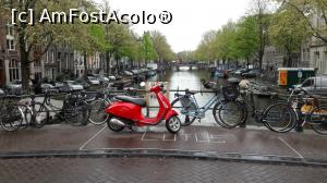 [P01] O fotografie emblematică pentru Amsterdam.  » foto by BOGDAN DSN
 - 
<span class="allrVoted glyphicon glyphicon-heart hidden" id="av924040"></span>
<a class="m-l-10 hidden" id="sv924040" onclick="voting_Foto_DelVot(,924040,1639)" role="button">șterge vot <span class="glyphicon glyphicon-remove"></span></a>
<a id="v9924040" class=" c-red"  onclick="voting_Foto_SetVot(924040)" role="button"><span class="glyphicon glyphicon-heart-empty"></span> <b>LIKE</b> = Votează poza</a> <img class="hidden"  id="f924040W9" src="/imagini/loader.gif" border="0" /><span class="AjErrMes hidden" id="e924040ErM"></span>
