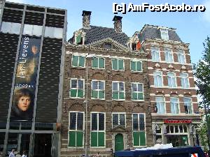 [P04] Casa lui Rembrandt in cartierul evreiesc » foto by mireille
 - 
<span class="allrVoted glyphicon glyphicon-heart hidden" id="av486448"></span>
<a class="m-l-10 hidden" id="sv486448" onclick="voting_Foto_DelVot(,486448,1639)" role="button">șterge vot <span class="glyphicon glyphicon-remove"></span></a>
<a id="v9486448" class=" c-red"  onclick="voting_Foto_SetVot(486448)" role="button"><span class="glyphicon glyphicon-heart-empty"></span> <b>LIKE</b> = Votează poza</a> <img class="hidden"  id="f486448W9" src="/imagini/loader.gif" border="0" /><span class="AjErrMes hidden" id="e486448ErM"></span>
