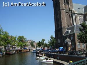 [P26] vedere partiala cu turnul bisericii de vest... care se uita spre Prinsegracht.  » foto by mireille
 - 
<span class="allrVoted glyphicon glyphicon-heart hidden" id="av944686"></span>
<a class="m-l-10 hidden" id="sv944686" onclick="voting_Foto_DelVot(,944686,1639)" role="button">șterge vot <span class="glyphicon glyphicon-remove"></span></a>
<a id="v9944686" class=" c-red"  onclick="voting_Foto_SetVot(944686)" role="button"><span class="glyphicon glyphicon-heart-empty"></span> <b>LIKE</b> = Votează poza</a> <img class="hidden"  id="f944686W9" src="/imagini/loader.gif" border="0" /><span class="AjErrMes hidden" id="e944686ErM"></span>