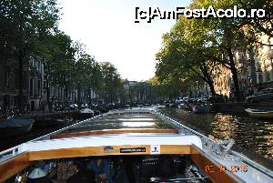 [P08] Croaziera pe canale, frumos si lin, vaporasul nu are tangaj deci nu vi se face rau.  » foto by calin.balaurul
 - 
<span class="allrVoted glyphicon glyphicon-heart hidden" id="av681399"></span>
<a class="m-l-10 hidden" id="sv681399" onclick="voting_Foto_DelVot(,681399,1639)" role="button">șterge vot <span class="glyphicon glyphicon-remove"></span></a>
<a id="v9681399" class=" c-red"  onclick="voting_Foto_SetVot(681399)" role="button"><span class="glyphicon glyphicon-heart-empty"></span> <b>LIKE</b> = Votează poza</a> <img class="hidden"  id="f681399W9" src="/imagini/loader.gif" border="0" /><span class="AjErrMes hidden" id="e681399ErM"></span>