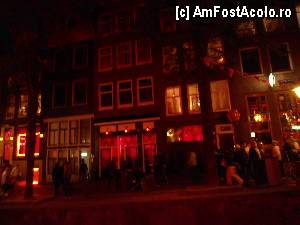 [P45] Vitrine cu femei in amsterdam » foto by Alb
 - 
<span class="allrVoted glyphicon glyphicon-heart hidden" id="av382696"></span>
<a class="m-l-10 hidden" id="sv382696" onclick="voting_Foto_DelVot(,382696,1639)" role="button">șterge vot <span class="glyphicon glyphicon-remove"></span></a>
<a id="v9382696" class=" c-red"  onclick="voting_Foto_SetVot(382696)" role="button"><span class="glyphicon glyphicon-heart-empty"></span> <b>LIKE</b> = Votează poza</a> <img class="hidden"  id="f382696W9" src="/imagini/loader.gif" border="0" /><span class="AjErrMes hidden" id="e382696ErM"></span>