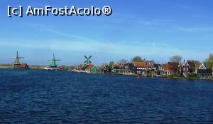 [P20] Zaanse Schans. Vedere generala » foto by Radu Tudoran
 - 
<span class="allrVoted glyphicon glyphicon-heart hidden" id="av744878"></span>
<a class="m-l-10 hidden" id="sv744878" onclick="voting_Foto_DelVot(,744878,1639)" role="button">șterge vot <span class="glyphicon glyphicon-remove"></span></a>
<a id="v9744878" class=" c-red"  onclick="voting_Foto_SetVot(744878)" role="button"><span class="glyphicon glyphicon-heart-empty"></span> <b>LIKE</b> = Votează poza</a> <img class="hidden"  id="f744878W9" src="/imagini/loader.gif" border="0" /><span class="AjErrMes hidden" id="e744878ErM"></span>