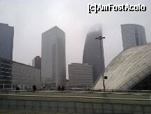 [P27] cartierul de zgarie nori- La Defense, cel mai nou cartier din Paris » foto by guesswhoo*
 - 
<span class="allrVoted glyphicon glyphicon-heart hidden" id="av248546"></span>
<a class="m-l-10 hidden" id="sv248546" onclick="voting_Foto_DelVot(,248546,1684)" role="button">șterge vot <span class="glyphicon glyphicon-remove"></span></a>
<a id="v9248546" class=" c-red"  onclick="voting_Foto_SetVot(248546)" role="button"><span class="glyphicon glyphicon-heart-empty"></span> <b>LIKE</b> = Votează poza</a> <img class="hidden"  id="f248546W9" src="/imagini/loader.gif" border="0" /><span class="AjErrMes hidden" id="e248546ErM"></span>