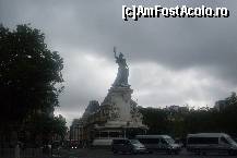 [P04] Place de la République, la vreo trei minute de apartamentul nostru » foto by Ovidiu istorie
 - 
<span class="allrVoted glyphicon glyphicon-heart hidden" id="av316117"></span>
<a class="m-l-10 hidden" id="sv316117" onclick="voting_Foto_DelVot(,316117,1684)" role="button">șterge vot <span class="glyphicon glyphicon-remove"></span></a>
<a id="v9316117" class=" c-red"  onclick="voting_Foto_SetVot(316117)" role="button"><span class="glyphicon glyphicon-heart-empty"></span> <b>LIKE</b> = Votează poza</a> <img class="hidden"  id="f316117W9" src="/imagini/loader.gif" border="0" /><span class="AjErrMes hidden" id="e316117ErM"></span>