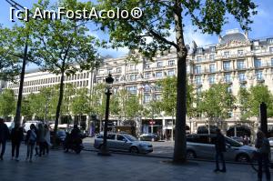 [P16] Champs Elysees » foto by AZE
 - 
<span class="allrVoted glyphicon glyphicon-heart hidden" id="av894577"></span>
<a class="m-l-10 hidden" id="sv894577" onclick="voting_Foto_DelVot(,894577,1684)" role="button">șterge vot <span class="glyphicon glyphicon-remove"></span></a>
<a id="v9894577" class=" c-red"  onclick="voting_Foto_SetVot(894577)" role="button"><span class="glyphicon glyphicon-heart-empty"></span> <b>LIKE</b> = Votează poza</a> <img class="hidden"  id="f894577W9" src="/imagini/loader.gif" border="0" /><span class="AjErrMes hidden" id="e894577ErM"></span>