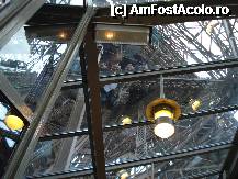 [P04] Franta - Paris - Turnul Eiffel. Imagine din lift in timp ce urcam » foto by Diaura*
 - 
<span class="allrVoted glyphicon glyphicon-heart hidden" id="av213751"></span>
<a class="m-l-10 hidden" id="sv213751" onclick="voting_Foto_DelVot(,213751,1684)" role="button">șterge vot <span class="glyphicon glyphicon-remove"></span></a>
<a id="v9213751" class=" c-red"  onclick="voting_Foto_SetVot(213751)" role="button"><span class="glyphicon glyphicon-heart-empty"></span> <b>LIKE</b> = Votează poza</a> <img class="hidden"  id="f213751W9" src="/imagini/loader.gif" border="0" /><span class="AjErrMes hidden" id="e213751ErM"></span>