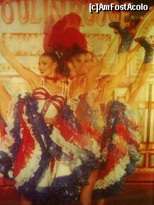 [P15] Ehei, dar malul drept are si el oaia sa neagra, cartierul Pigalle cu atractiile sale nocturne, de care primaria de mult s-ar fi lipsit, daca acestea nu i-ar fi varsat atata amar de banet la buget... » foto by dorgo
 - 
<span class="allrVoted glyphicon glyphicon-heart hidden" id="av274208"></span>
<a class="m-l-10 hidden" id="sv274208" onclick="voting_Foto_DelVot(,274208,1684)" role="button">șterge vot <span class="glyphicon glyphicon-remove"></span></a>
<a id="v9274208" class=" c-red"  onclick="voting_Foto_SetVot(274208)" role="button"><span class="glyphicon glyphicon-heart-empty"></span> <b>LIKE</b> = Votează poza</a> <img class="hidden"  id="f274208W9" src="/imagini/loader.gif" border="0" /><span class="AjErrMes hidden" id="e274208ErM"></span>