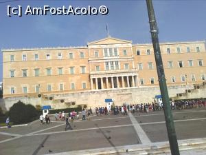 [P38] Syntagma - parlamentul » foto by Carmen Ion
 - 
<span class="allrVoted glyphicon glyphicon-heart hidden" id="av1038569"></span>
<a class="m-l-10 hidden" id="sv1038569" onclick="voting_Foto_DelVot(,1038569,1710)" role="button">șterge vot <span class="glyphicon glyphicon-remove"></span></a>
<a id="v91038569" class=" c-red"  onclick="voting_Foto_SetVot(1038569)" role="button"><span class="glyphicon glyphicon-heart-empty"></span> <b>LIKE</b> = Votează poza</a> <img class="hidden"  id="f1038569W9" src="/imagini/loader.gif" border="0" /><span class="AjErrMes hidden" id="e1038569ErM"></span>