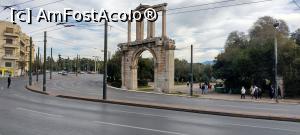 [P16] Arcul lui Hadrian fotografiat de pe Bd. Vasilisis Amalias. » foto by ovidiuyepi
 - 
<span class="allrVoted glyphicon glyphicon-heart hidden" id="av1280306"></span>
<a class="m-l-10 hidden" id="sv1280306" onclick="voting_Foto_DelVot(,1280306,1710)" role="button">șterge vot <span class="glyphicon glyphicon-remove"></span></a>
<a id="v91280306" class=" c-red"  onclick="voting_Foto_SetVot(1280306)" role="button"><span class="glyphicon glyphicon-heart-empty"></span> <b>LIKE</b> = Votează poza</a> <img class="hidden"  id="f1280306W9" src="/imagini/loader.gif" border="0" /><span class="AjErrMes hidden" id="e1280306ErM"></span>
