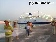 [P01] Dimineata devreme in Portul Pireu... » foto by corinka
 - 
<span class="allrVoted glyphicon glyphicon-heart hidden" id="av39761"></span>
<a class="m-l-10 hidden" id="sv39761" onclick="voting_Foto_DelVot(,39761,1710)" role="button">șterge vot <span class="glyphicon glyphicon-remove"></span></a>
<a id="v939761" class=" c-red"  onclick="voting_Foto_SetVot(39761)" role="button"><span class="glyphicon glyphicon-heart-empty"></span> <b>LIKE</b> = Votează poza</a> <img class="hidden"  id="f39761W9" src="/imagini/loader.gif" border="0" /><span class="AjErrMes hidden" id="e39761ErM"></span>
