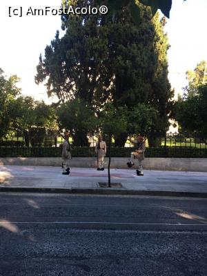 [P04] Schimbarea garzii la Palatul Prezidential » foto by Dimosu
 - 
<span class="allrVoted glyphicon glyphicon-heart hidden" id="av1026807"></span>
<a class="m-l-10 hidden" id="sv1026807" onclick="voting_Foto_DelVot(,1026807,1710)" role="button">șterge vot <span class="glyphicon glyphicon-remove"></span></a>
<a id="v91026807" class=" c-red"  onclick="voting_Foto_SetVot(1026807)" role="button"><span class="glyphicon glyphicon-heart-empty"></span> <b>LIKE</b> = Votează poza</a> <img class="hidden"  id="f1026807W9" src="/imagini/loader.gif" border="0" /><span class="AjErrMes hidden" id="e1026807ErM"></span>