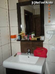 [P06] Apa calda non-stop » foto by verobutterfly
 - 
<span class="allrVoted glyphicon glyphicon-heart hidden" id="av146771"></span>
<a class="m-l-10 hidden" id="sv146771" onclick="voting_Foto_DelVot(,146771,1755)" role="button">șterge vot <span class="glyphicon glyphicon-remove"></span></a>
<a id="v9146771" class=" c-red"  onclick="voting_Foto_SetVot(146771)" role="button"><span class="glyphicon glyphicon-heart-empty"></span> <b>LIKE</b> = Votează poza</a> <img class="hidden"  id="f146771W9" src="/imagini/loader.gif" border="0" /><span class="AjErrMes hidden" id="e146771ErM"></span>