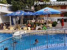 [P06] barul de la piscina cred ca era deschi intre orele 10.00-17.00 » foto by calim
 - 
<span class="allrVoted glyphicon glyphicon-heart hidden" id="av375617"></span>
<a class="m-l-10 hidden" id="sv375617" onclick="voting_Foto_DelVot(,375617,1763)" role="button">șterge vot <span class="glyphicon glyphicon-remove"></span></a>
<a id="v9375617" class=" c-red"  onclick="voting_Foto_SetVot(375617)" role="button"><span class="glyphicon glyphicon-heart-empty"></span> <b>LIKE</b> = Votează poza</a> <img class="hidden"  id="f375617W9" src="/imagini/loader.gif" border="0" /><span class="AjErrMes hidden" id="e375617ErM"></span>