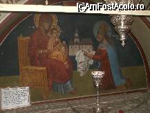 [P06] Manastirea Putna - mormantul lui Stefan cel Mare » foto by Diaura*
 - 
<span class="allrVoted glyphicon glyphicon-heart hidden" id="av53940"></span>
<a class="m-l-10 hidden" id="sv53940" onclick="voting_Foto_DelVot(,53940,1781)" role="button">șterge vot <span class="glyphicon glyphicon-remove"></span></a>
<a id="v953940" class=" c-red"  onclick="voting_Foto_SetVot(53940)" role="button"><span class="glyphicon glyphicon-heart-empty"></span> <b>LIKE</b> = Votează poza</a> <img class="hidden"  id="f53940W9" src="/imagini/loader.gif" border="0" /><span class="AjErrMes hidden" id="e53940ErM"></span>