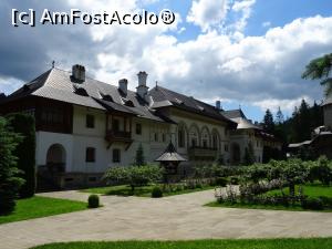 [P19] Casa Domnească. » foto by tata123 🔱
 - 
<span class="allrVoted glyphicon glyphicon-heart hidden" id="av1235136"></span>
<a class="m-l-10 hidden" id="sv1235136" onclick="voting_Foto_DelVot(,1235136,1781)" role="button">șterge vot <span class="glyphicon glyphicon-remove"></span></a>
<a id="v91235136" class=" c-red"  onclick="voting_Foto_SetVot(1235136)" role="button"><span class="glyphicon glyphicon-heart-empty"></span> <b>LIKE</b> = Votează poza</a> <img class="hidden"  id="f1235136W9" src="/imagini/loader.gif" border="0" /><span class="AjErrMes hidden" id="e1235136ErM"></span>