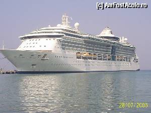 [P04] In portul Kusadasi » foto by shaq
 - 
<span class="allrVoted glyphicon glyphicon-heart hidden" id="av344054"></span>
<a class="m-l-10 hidden" id="sv344054" onclick="voting_Foto_DelVot(,344054,1788)" role="button">șterge vot <span class="glyphicon glyphicon-remove"></span></a>
<a id="v9344054" class=" c-red"  onclick="voting_Foto_SetVot(344054)" role="button"><span class="glyphicon glyphicon-heart-empty"></span> <b>LIKE</b> = Votează poza</a> <img class="hidden"  id="f344054W9" src="/imagini/loader.gif" border="0" /><span class="AjErrMes hidden" id="e344054ErM"></span>