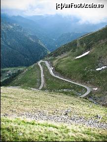 [P37] Peisaj de pe Transfagarasan, partea 9 » foto by C05T1N
 - 
<span class="allrVoted glyphicon glyphicon-heart hidden" id="av107429"></span>
<a class="m-l-10 hidden" id="sv107429" onclick="voting_Foto_DelVot(,107429,1790)" role="button">șterge vot <span class="glyphicon glyphicon-remove"></span></a>
<a id="v9107429" class=" c-red"  onclick="voting_Foto_SetVot(107429)" role="button"><span class="glyphicon glyphicon-heart-empty"></span> <b>LIKE</b> = Votează poza</a> <img class="hidden"  id="f107429W9" src="/imagini/loader.gif" border="0" /><span class="AjErrMes hidden" id="e107429ErM"></span>