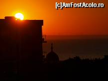 [P01] Rasaritul vazut de pe balconul camerei.  » foto by Viodi
 - 
<span class="allrVoted glyphicon glyphicon-heart hidden" id="av428097"></span>
<a class="m-l-10 hidden" id="sv428097" onclick="voting_Foto_DelVot(,428097,1867)" role="button">șterge vot <span class="glyphicon glyphicon-remove"></span></a>
<a id="v9428097" class=" c-red"  onclick="voting_Foto_SetVot(428097)" role="button"><span class="glyphicon glyphicon-heart-empty"></span> <b>LIKE</b> = Votează poza</a> <img class="hidden"  id="f428097W9" src="/imagini/loader.gif" border="0" /><span class="AjErrMes hidden" id="e428097ErM"></span>