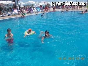 [P02] Am incarcat aceste poze special ca sa se vada cum era apa in piscina, apa foarte curata nu cum spunea pe aici cineva ca era verde » foto by resita2009
 - 
<span class="allrVoted glyphicon glyphicon-heart hidden" id="av461723"></span>
<a class="m-l-10 hidden" id="sv461723" onclick="voting_Foto_DelVot(,461723,1924)" role="button">șterge vot <span class="glyphicon glyphicon-remove"></span></a>
<a id="v9461723" class=" c-red"  onclick="voting_Foto_SetVot(461723)" role="button"><span class="glyphicon glyphicon-heart-empty"></span> <b>LIKE</b> = Votează poza</a> <img class="hidden"  id="f461723W9" src="/imagini/loader.gif" border="0" /><span class="AjErrMes hidden" id="e461723ErM"></span>