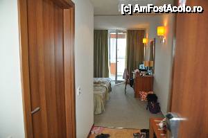 [P01] Camera 1431, et. 4, situata in corpul din partea stanga a hotelului » foto by Catzus
 - 
<span class="allrVoted glyphicon glyphicon-heart hidden" id="av444970"></span>
<a class="m-l-10 hidden" id="sv444970" onclick="voting_Foto_DelVot(,444970,1924)" role="button">șterge vot <span class="glyphicon glyphicon-remove"></span></a>
<a id="v9444970" class=" c-red"  onclick="voting_Foto_SetVot(444970)" role="button"><span class="glyphicon glyphicon-heart-empty"></span> <b>LIKE</b> = Votează poza</a> <img class="hidden"  id="f444970W9" src="/imagini/loader.gif" border="0" /><span class="AjErrMes hidden" id="e444970ErM"></span>