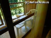 [P20] Balconul utilat cu 2 scaune si o masuta rotunda din plastic » foto by ileanaxperta*
 - 
<span class="allrVoted glyphicon glyphicon-heart hidden" id="av236475"></span>
<a class="m-l-10 hidden" id="sv236475" onclick="voting_Foto_DelVot(,236475,1926)" role="button">șterge vot <span class="glyphicon glyphicon-remove"></span></a>
<a id="v9236475" class=" c-red"  onclick="voting_Foto_SetVot(236475)" role="button"><span class="glyphicon glyphicon-heart-empty"></span> <b>LIKE</b> = Votează poza</a> <img class="hidden"  id="f236475W9" src="/imagini/loader.gif" border="0" /><span class="AjErrMes hidden" id="e236475ErM"></span>