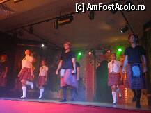 [P81] Seara de Celtic Dance, realizat minunat de echipa de animatori atat de inimoasa dar si talentata » foto by ileanaxperta*
 - 
<span class="allrVoted glyphicon glyphicon-heart hidden" id="av236597"></span>
<a class="m-l-10 hidden" id="sv236597" onclick="voting_Foto_DelVot(,236597,1926)" role="button">șterge vot <span class="glyphicon glyphicon-remove"></span></a>
<a id="v9236597" class=" c-red"  onclick="voting_Foto_SetVot(236597)" role="button"><span class="glyphicon glyphicon-heart-empty"></span> <b>LIKE</b> = Votează poza</a> <img class="hidden"  id="f236597W9" src="/imagini/loader.gif" border="0" /><span class="AjErrMes hidden" id="e236597ErM"></span>
