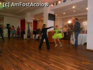 [P33] Hotel Posada - Curtea de Argeș. Demonstrație de dans sportiv.  » foto by iulianic
 - 
<span class="allrVoted glyphicon glyphicon-heart hidden" id="av818761"></span>
<a class="m-l-10 hidden" id="sv818761" onclick="voting_Foto_DelVot(,818761,1993)" role="button">șterge vot <span class="glyphicon glyphicon-remove"></span></a>
<a id="v9818761" class=" c-red"  onclick="voting_Foto_SetVot(818761)" role="button"><span class="glyphicon glyphicon-heart-empty"></span> <b>LIKE</b> = Votează poza</a> <img class="hidden"  id="f818761W9" src="/imagini/loader.gif" border="0" /><span class="AjErrMes hidden" id="e818761ErM"></span>