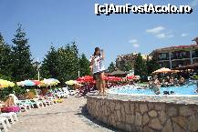 [P03] animatie la piscina » foto by savescuvv
 - 
<span class="allrVoted glyphicon glyphicon-heart hidden" id="av230937"></span>
<a class="m-l-10 hidden" id="sv230937" onclick="voting_Foto_DelVot(,230937,1998)" role="button">șterge vot <span class="glyphicon glyphicon-remove"></span></a>
<a id="v9230937" class=" c-red"  onclick="voting_Foto_SetVot(230937)" role="button"><span class="glyphicon glyphicon-heart-empty"></span> <b>LIKE</b> = Votează poza</a> <img class="hidden"  id="f230937W9" src="/imagini/loader.gif" border="0" /><span class="AjErrMes hidden" id="e230937ErM"></span>