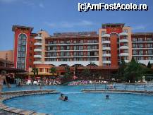 [P04] hrizantema vazuta de pe malul celalalt al piscinei » foto by bluewave
 - 
<span class="allrVoted glyphicon glyphicon-heart hidden" id="av27109"></span>
<a class="m-l-10 hidden" id="sv27109" onclick="voting_Foto_DelVot(,27109,1998)" role="button">șterge vot <span class="glyphicon glyphicon-remove"></span></a>
<a id="v927109" class=" c-red"  onclick="voting_Foto_SetVot(27109)" role="button"><span class="glyphicon glyphicon-heart-empty"></span> <b>LIKE</b> = Votează poza</a> <img class="hidden"  id="f27109W9" src="/imagini/loader.gif" border="0" /><span class="AjErrMes hidden" id="e27109ErM"></span>