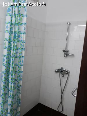 [P15] dusul care asteapta apa calda » foto by adrianbogdan
 - 
<span class="allrVoted glyphicon glyphicon-heart hidden" id="av1139756"></span>
<a class="m-l-10 hidden" id="sv1139756" onclick="voting_Foto_DelVot(,1139756,2004)" role="button">șterge vot <span class="glyphicon glyphicon-remove"></span></a>
<a id="v91139756" class=" c-red"  onclick="voting_Foto_SetVot(1139756)" role="button"><span class="glyphicon glyphicon-heart-empty"></span> <b>LIKE</b> = Votează poza</a> <img class="hidden"  id="f1139756W9" src="/imagini/loader.gif" border="0" /><span class="AjErrMes hidden" id="e1139756ErM"></span>