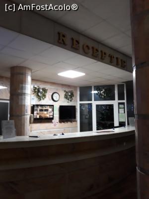 [P19] la receptie » foto by adrianbogdan
 - 
<span class="allrVoted glyphicon glyphicon-heart hidden" id="av1139763"></span>
<a class="m-l-10 hidden" id="sv1139763" onclick="voting_Foto_DelVot(,1139763,2004)" role="button">șterge vot <span class="glyphicon glyphicon-remove"></span></a>
<a id="v91139763" class=" c-red"  onclick="voting_Foto_SetVot(1139763)" role="button"><span class="glyphicon glyphicon-heart-empty"></span> <b>LIKE</b> = Votează poza</a> <img class="hidden"  id="f1139763W9" src="/imagini/loader.gif" border="0" /><span class="AjErrMes hidden" id="e1139763ErM"></span>
