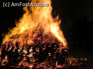 [P04] Fiecare scandurica si fiecare scanteie din acel foc au avut ca dedicatie bucuria noastra.  » foto by elviramvio
 - 
<span class="allrVoted glyphicon glyphicon-heart hidden" id="av842074"></span>
<a class="m-l-10 hidden" id="sv842074" onclick="voting_Foto_DelVot(,842074,2010)" role="button">șterge vot <span class="glyphicon glyphicon-remove"></span></a>
<a id="v9842074" class=" c-red"  onclick="voting_Foto_SetVot(842074)" role="button"><span class="glyphicon glyphicon-heart-empty"></span> <b>LIKE</b> = Votează poza</a> <img class="hidden"  id="f842074W9" src="/imagini/loader.gif" border="0" /><span class="AjErrMes hidden" id="e842074ErM"></span>