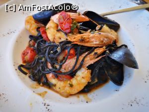 [P13] Plaja Paleochori; taverna Sirocco » foto by crismis
 - 
<span class="allrVoted glyphicon glyphicon-heart hidden" id="av1174842"></span>
<a class="m-l-10 hidden" id="sv1174842" onclick="voting_Foto_DelVot(,1174842,2166)" role="button">șterge vot <span class="glyphicon glyphicon-remove"></span></a>
<a id="v91174842" class=" c-red"  onclick="voting_Foto_SetVot(1174842)" role="button"><span class="glyphicon glyphicon-heart-empty"></span> <b>LIKE</b> = Votează poza</a> <img class="hidden"  id="f1174842W9" src="/imagini/loader.gif" border="0" /><span class="AjErrMes hidden" id="e1174842ErM"></span>