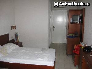 [P02] interior camera patul dublu » foto by z_claudiu
 - 
<span class="allrVoted glyphicon glyphicon-heart hidden" id="av434450"></span>
<a class="m-l-10 hidden" id="sv434450" onclick="voting_Foto_DelVot(,434450,2167)" role="button">șterge vot <span class="glyphicon glyphicon-remove"></span></a>
<a id="v9434450" class=" c-red"  onclick="voting_Foto_SetVot(434450)" role="button"><span class="glyphicon glyphicon-heart-empty"></span> <b>LIKE</b> = Votează poza</a> <img class="hidden"  id="f434450W9" src="/imagini/loader.gif" border="0" /><span class="AjErrMes hidden" id="e434450ErM"></span>