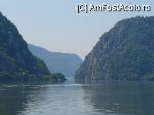 [P11] Dunarea la Cazane » foto by ascent
 - 
<span class="allrVoted glyphicon glyphicon-heart hidden" id="av89242"></span>
<a class="m-l-10 hidden" id="sv89242" onclick="voting_Foto_DelVot(,89242,2179)" role="button">șterge vot <span class="glyphicon glyphicon-remove"></span></a>
<a id="v989242" class=" c-red"  onclick="voting_Foto_SetVot(89242)" role="button"><span class="glyphicon glyphicon-heart-empty"></span> <b>LIKE</b> = Votează poza</a> <img class="hidden"  id="f89242W9" src="/imagini/loader.gif" border="0" /><span class="AjErrMes hidden" id="e89242ErM"></span>