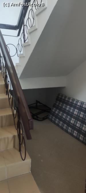 [P03] Depozit pe casa scării in hotel.... » foto by CornelP
 - 
<span class="allrVoted glyphicon glyphicon-heart hidden" id="av1493535"></span>
<a class="m-l-10 hidden" id="sv1493535" onclick="voting_Foto_DelVot(,1493535,2246)" role="button">șterge vot <span class="glyphicon glyphicon-remove"></span></a>
<a id="v91493535" class=" c-red"  onclick="voting_Foto_SetVot(1493535)" role="button"><span class="glyphicon glyphicon-heart-empty"></span> <b>LIKE</b> = Votează poza</a> <img class="hidden"  id="f1493535W9" src="/imagini/loader.gif" border="0" /><span class="AjErrMes hidden" id="e1493535ErM"></span>