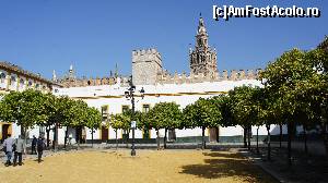 [P11] Alhambra si Giralda.  » foto by dr.razvan
 - 
<span class="allrVoted glyphicon glyphicon-heart hidden" id="av685568"></span>
<a class="m-l-10 hidden" id="sv685568" onclick="voting_Foto_DelVot(,685568,2251)" role="button">șterge vot <span class="glyphicon glyphicon-remove"></span></a>
<a id="v9685568" class=" c-red"  onclick="voting_Foto_SetVot(685568)" role="button"><span class="glyphicon glyphicon-heart-empty"></span> <b>LIKE</b> = Votează poza</a> <img class="hidden"  id="f685568W9" src="/imagini/loader.gif" border="0" /><span class="AjErrMes hidden" id="e685568ErM"></span>