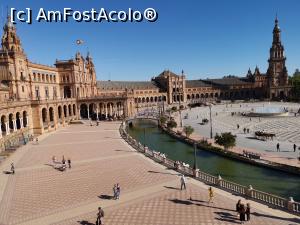 [P01] Piața Spaniei, primul nostru obiectiv.  » foto by Aurici
 - 
<span class="allrVoted glyphicon glyphicon-heart hidden" id="av1093141"></span>
<a class="m-l-10 hidden" id="sv1093141" onclick="voting_Foto_DelVot(,1093141,2251)" role="button">șterge vot <span class="glyphicon glyphicon-remove"></span></a>
<a id="v91093141" class=" c-red"  onclick="voting_Foto_SetVot(1093141)" role="button"><span class="glyphicon glyphicon-heart-empty"></span> <b>LIKE</b> = Votează poza</a> <img class="hidden"  id="f1093141W9" src="/imagini/loader.gif" border="0" /><span class="AjErrMes hidden" id="e1093141ErM"></span>