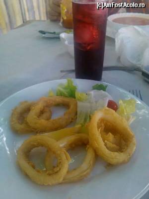 [P08] Alta tapa+ tinto de verano;)  » foto by Artana
 - 
<span class="allrVoted glyphicon glyphicon-heart hidden" id="av566622"></span>
<a class="m-l-10 hidden" id="sv566622" onclick="voting_Foto_DelVot(,566622,2251)" role="button">șterge vot <span class="glyphicon glyphicon-remove"></span></a>
<a id="v9566622" class=" c-red"  onclick="voting_Foto_SetVot(566622)" role="button"><span class="glyphicon glyphicon-heart-empty"></span> <b>LIKE</b> = Votează poza</a> <img class="hidden"  id="f566622W9" src="/imagini/loader.gif" border="0" /><span class="AjErrMes hidden" id="e566622ErM"></span>