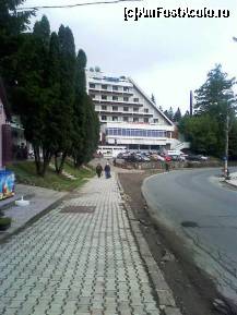 [P30] Drumul spre hotelul Tusnad » foto by maria popescu*
 - 
<span class="allrVoted glyphicon glyphicon-heart hidden" id="av212155"></span>
<a class="m-l-10 hidden" id="sv212155" onclick="voting_Foto_DelVot(,212155,2271)" role="button">șterge vot <span class="glyphicon glyphicon-remove"></span></a>
<a id="v9212155" class=" c-red"  onclick="voting_Foto_SetVot(212155)" role="button"><span class="glyphicon glyphicon-heart-empty"></span> <b>LIKE</b> = Votează poza</a> <img class="hidden"  id="f212155W9" src="/imagini/loader.gif" border="0" /><span class="AjErrMes hidden" id="e212155ErM"></span>
