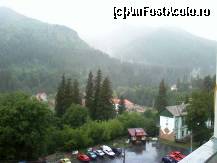 [P04] Poza din balconul camerei mele. Ploua la Tusnad, e liniste si pace... Ah, ce imi place... » foto by maria popescu*
 - 
<span class="allrVoted glyphicon glyphicon-heart hidden" id="av212129"></span>
<a class="m-l-10 hidden" id="sv212129" onclick="voting_Foto_DelVot(,212129,2271)" role="button">șterge vot <span class="glyphicon glyphicon-remove"></span></a>
<a id="v9212129" class=" c-red"  onclick="voting_Foto_SetVot(212129)" role="button"><span class="glyphicon glyphicon-heart-empty"></span> <b>LIKE</b> = Votează poza</a> <img class="hidden"  id="f212129W9" src="/imagini/loader.gif" border="0" /><span class="AjErrMes hidden" id="e212129ErM"></span>