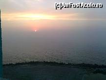 [P09] Rasaritul din balcon (camera 516) undeva intre 04.30-05.00 dimineata (foto by Iubita).  » foto by florinvsc
 - 
<span class="allrVoted glyphicon glyphicon-heart hidden" id="av429149"></span>
<a class="m-l-10 hidden" id="sv429149" onclick="voting_Foto_DelVot(,429149,2316)" role="button">șterge vot <span class="glyphicon glyphicon-remove"></span></a>
<a id="v9429149" class=" c-red"  onclick="voting_Foto_SetVot(429149)" role="button"><span class="glyphicon glyphicon-heart-empty"></span> <b>LIKE</b> = Votează poza</a> <img class="hidden"  id="f429149W9" src="/imagini/loader.gif" border="0" /><span class="AjErrMes hidden" id="e429149ErM"></span>