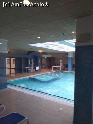 [P09] Brădet Ensana med SPA HOTEL - piscina de la niv. 0, chiar înainte să fie redeschisă » foto by Dragoș_MD
 - 
<span class="allrVoted glyphicon glyphicon-heart hidden" id="av1342900"></span>
<a class="m-l-10 hidden" id="sv1342900" onclick="voting_Foto_DelVot(,1342900,2341)" role="button">șterge vot <span class="glyphicon glyphicon-remove"></span></a>
<a id="v91342900" class=" c-red"  onclick="voting_Foto_SetVot(1342900)" role="button"><span class="glyphicon glyphicon-heart-empty"></span> <b>LIKE</b> = Votează poza</a> <img class="hidden"  id="f1342900W9" src="/imagini/loader.gif" border="0" /><span class="AjErrMes hidden" id="e1342900ErM"></span>