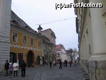 [P29] Strada pietonala in Sibiul vechi » foto by Michi
 - 
<span class="allrVoted glyphicon glyphicon-heart hidden" id="av287297"></span>
<a class="m-l-10 hidden" id="sv287297" onclick="voting_Foto_DelVot(,287297,2409)" role="button">șterge vot <span class="glyphicon glyphicon-remove"></span></a>
<a id="v9287297" class=" c-red"  onclick="voting_Foto_SetVot(287297)" role="button"><span class="glyphicon glyphicon-heart-empty"></span> <b>LIKE</b> = Votează poza</a> <img class="hidden"  id="f287297W9" src="/imagini/loader.gif" border="0" /><span class="AjErrMes hidden" id="e287297ErM"></span>