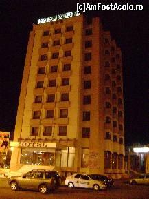 [P06] Hotelul Egreta din Tulcea, in puterea noptii. O placere a il contempla, mai ales cand stii cat de frumos este si inauntru si ce conditii iti ofera!... » foto by Neptunus
 - 
<span class="allrVoted glyphicon glyphicon-heart hidden" id="av320669"></span>
<a class="m-l-10 hidden" id="sv320669" onclick="voting_Foto_DelVot(,320669,2437)" role="button">șterge vot <span class="glyphicon glyphicon-remove"></span></a>
<a id="v9320669" class=" c-red"  onclick="voting_Foto_SetVot(320669)" role="button"><span class="glyphicon glyphicon-heart-empty"></span> <b>LIKE</b> = Votează poza</a> <img class="hidden"  id="f320669W9" src="/imagini/loader.gif" border="0" /><span class="AjErrMes hidden" id="e320669ErM"></span>
