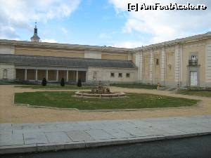 [P16] Curtea interioara » foto by cristina47*
 - 
<span class="allrVoted glyphicon glyphicon-heart hidden" id="av656544"></span>
<a class="m-l-10 hidden" id="sv656544" onclick="voting_Foto_DelVot(,656544,2442)" role="button">șterge vot <span class="glyphicon glyphicon-remove"></span></a>
<a id="v9656544" class=" c-red"  onclick="voting_Foto_SetVot(656544)" role="button"><span class="glyphicon glyphicon-heart-empty"></span> <b>LIKE</b> = Votează poza</a> <img class="hidden"  id="f656544W9" src="/imagini/loader.gif" border="0" /><span class="AjErrMes hidden" id="e656544ErM"></span>