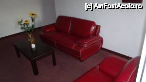 [P19] Hotel Europolis Tulcea - holul de la etajul I » foto by Dragoș_MD
 - 
<span class="allrVoted glyphicon glyphicon-heart hidden" id="av438280"></span>
<a class="m-l-10 hidden" id="sv438280" onclick="voting_Foto_DelVot(,438280,2455)" role="button">șterge vot <span class="glyphicon glyphicon-remove"></span></a>
<a id="v9438280" class=" c-red"  onclick="voting_Foto_SetVot(438280)" role="button"><span class="glyphicon glyphicon-heart-empty"></span> <b>LIKE</b> = Votează poza</a> <img class="hidden"  id="f438280W9" src="/imagini/loader.gif" border="0" /><span class="AjErrMes hidden" id="e438280ErM"></span>