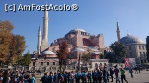 [P03] Si Sf Sofia, reprezentativa pentru Istanbul, cu aceeasi coada la intrare.  » foto by Aurici
 - 
<span class="allrVoted glyphicon glyphicon-heart hidden" id="av919955"></span>
<a class="m-l-10 hidden" id="sv919955" onclick="voting_Foto_DelVot(,919955,2468)" role="button">șterge vot <span class="glyphicon glyphicon-remove"></span></a>
<a id="v9919955" class=" c-red"  onclick="voting_Foto_SetVot(919955)" role="button"><span class="glyphicon glyphicon-heart-empty"></span> <b>LIKE</b> = Votează poza</a> <img class="hidden"  id="f919955W9" src="/imagini/loader.gif" border="0" /><span class="AjErrMes hidden" id="e919955ErM"></span>