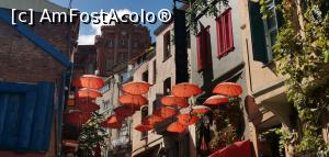 [P08] Sus, pe dealul Fanarului, se vede Liceul Ortodox din Fanar, absolvit de Dimitrie Cantemir al nostru.  » foto by Aurici
 - 
<span class="allrVoted glyphicon glyphicon-heart hidden" id="av1140260"></span>
<a class="m-l-10 hidden" id="sv1140260" onclick="voting_Foto_DelVot(,1140260,2468)" role="button">șterge vot <span class="glyphicon glyphicon-remove"></span></a>
<a id="v91140260" class=" c-red"  onclick="voting_Foto_SetVot(1140260)" role="button"><span class="glyphicon glyphicon-heart-empty"></span> <b>LIKE</b> = Votează poza</a> <img class="hidden"  id="f1140260W9" src="/imagini/loader.gif" border="0" /><span class="AjErrMes hidden" id="e1140260ErM"></span>